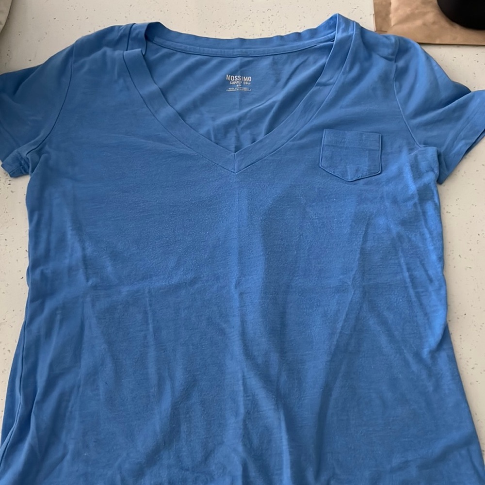 V neck T-shirt